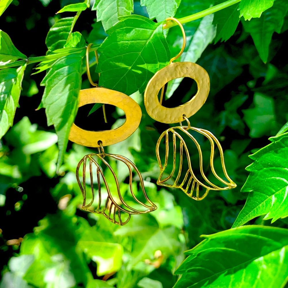 Womens tulip earrings